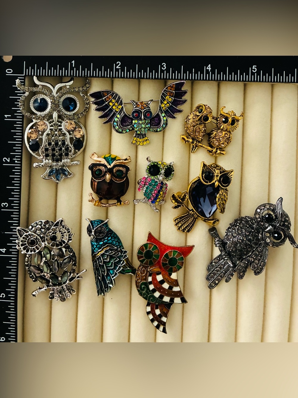 10Pc Wise Owl Brooch Collection Lot Mixed Metal Enamel Crystal Bird Pins